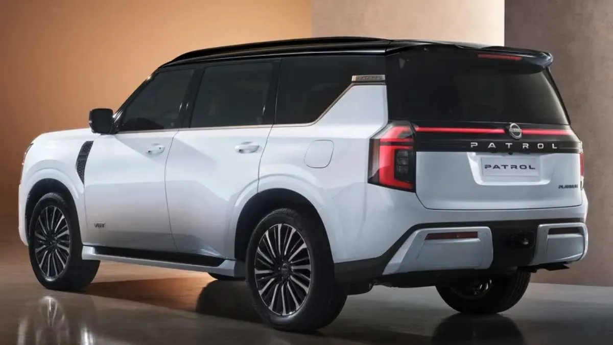 Nissan Patrol Premium 4X4 SUV