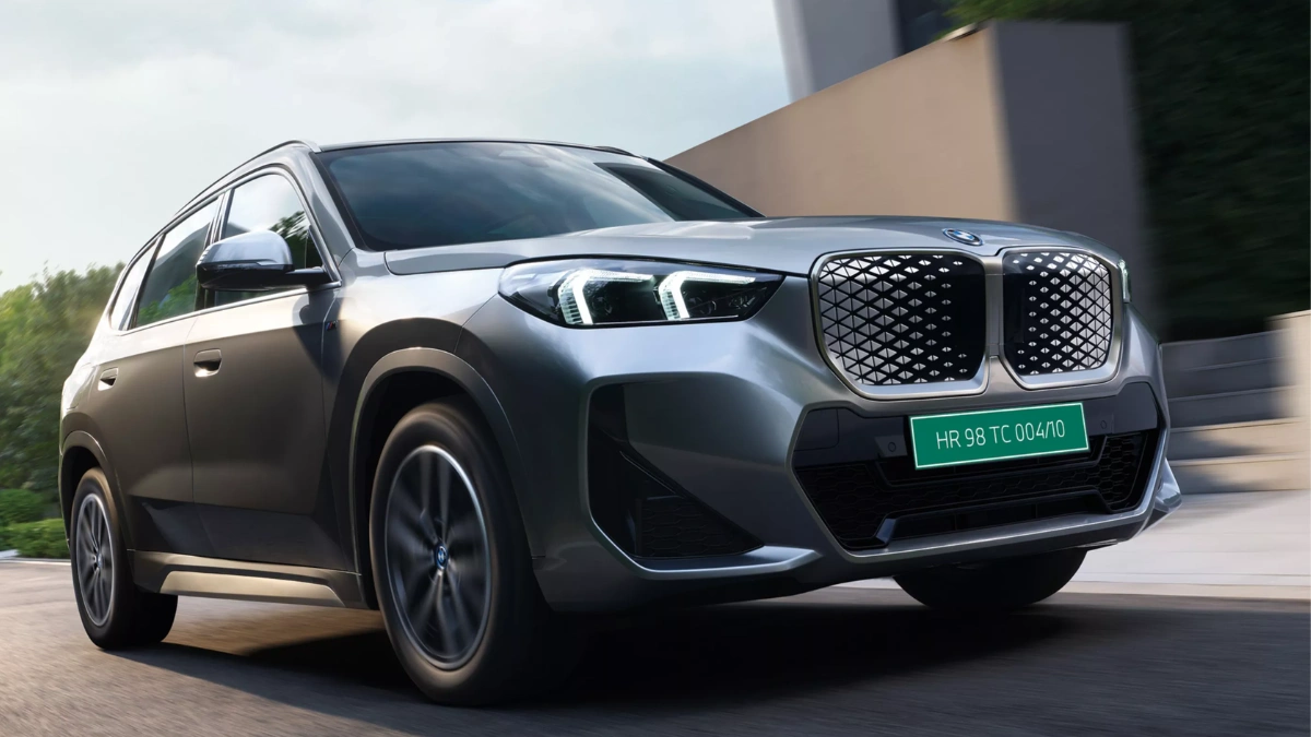 BMW X1 LWB