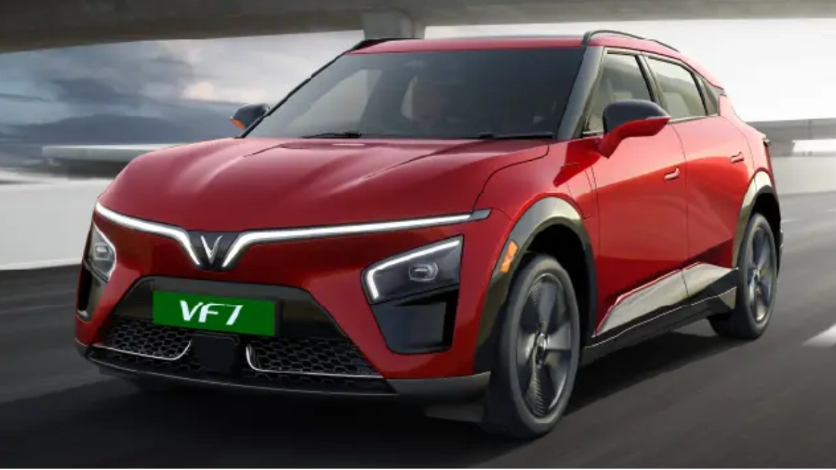 VinFast VF7